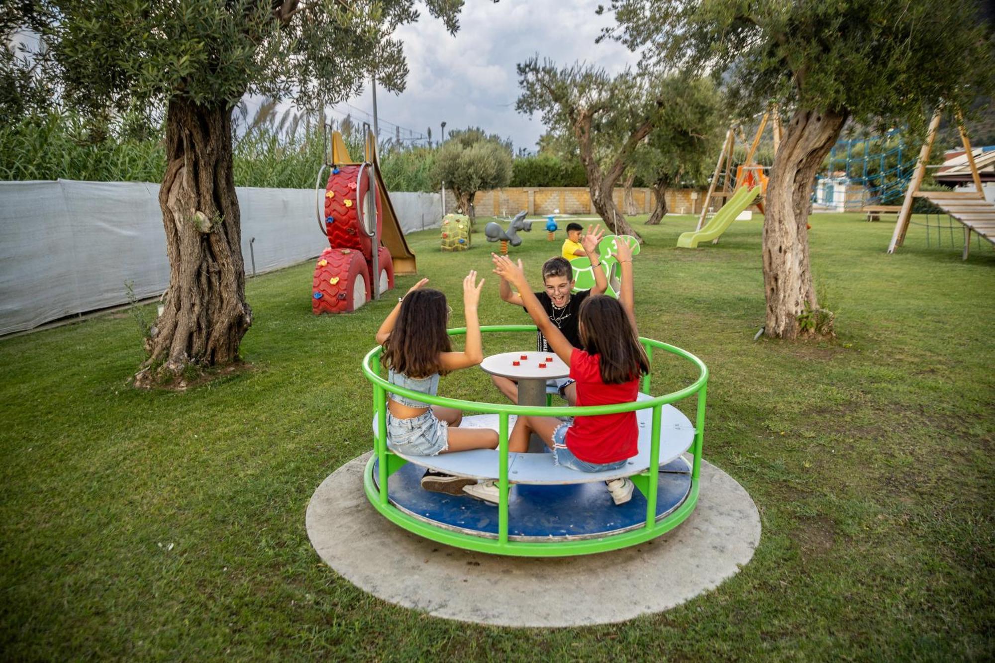 Riviera Del Sole Hotel Resort Spa Piraino Εξωτερικό φωτογραφία